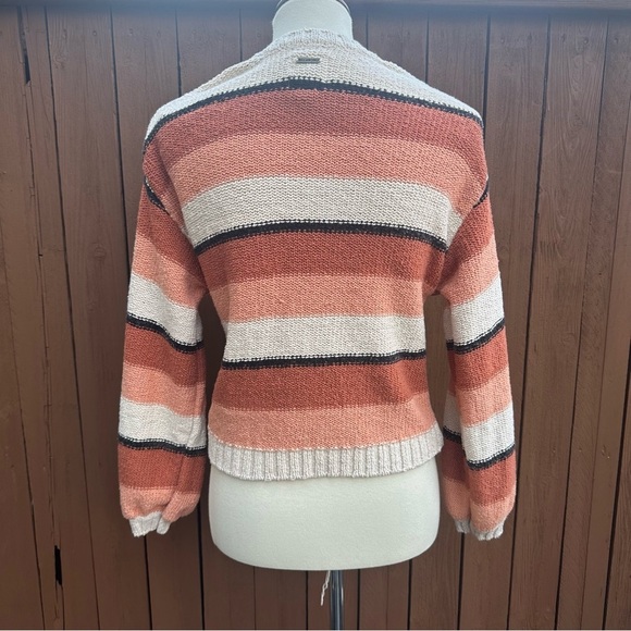 Billabong | Size Large Striped Crop Sweater - Picture 8 of 14